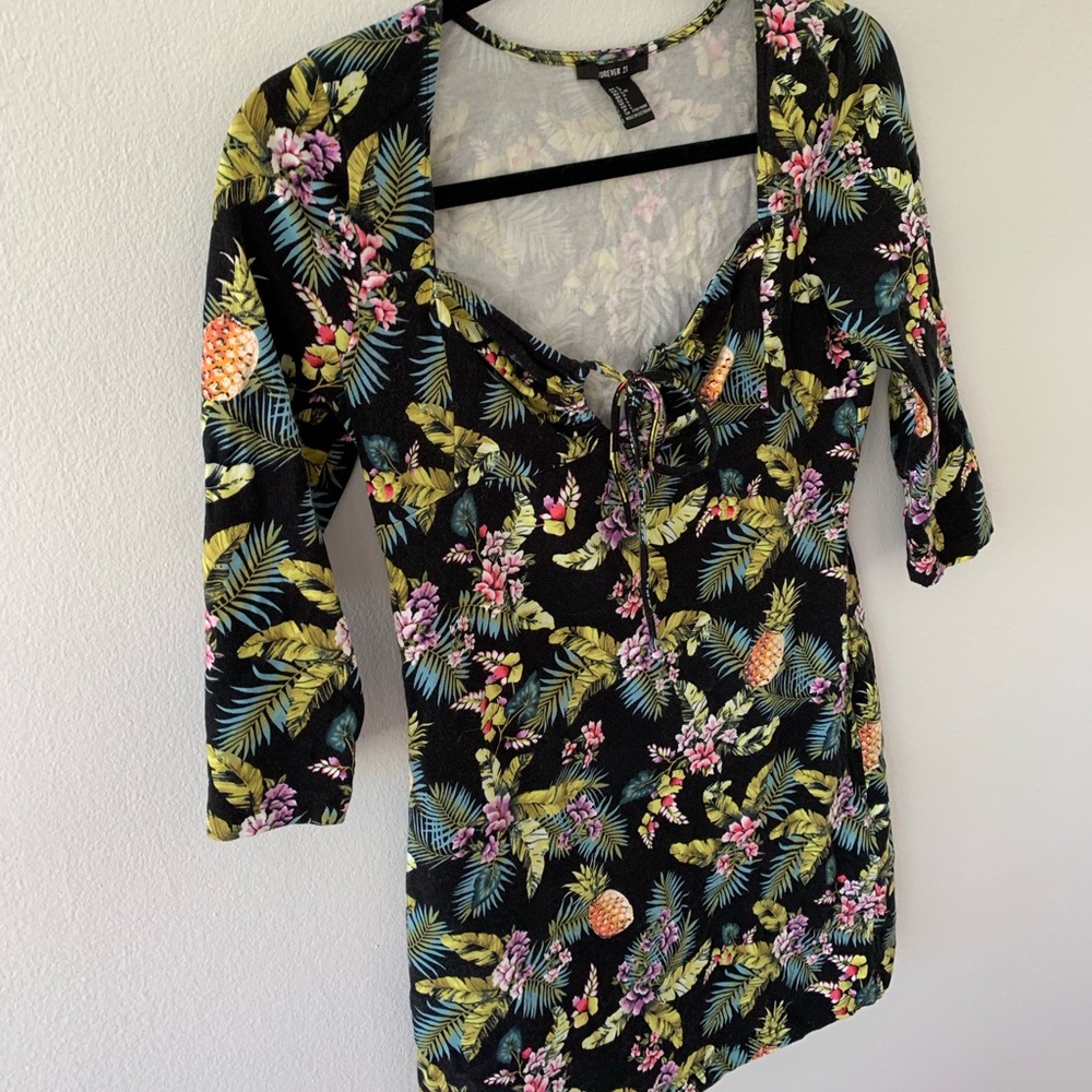 NEW TROPICAL PRINT DRESS